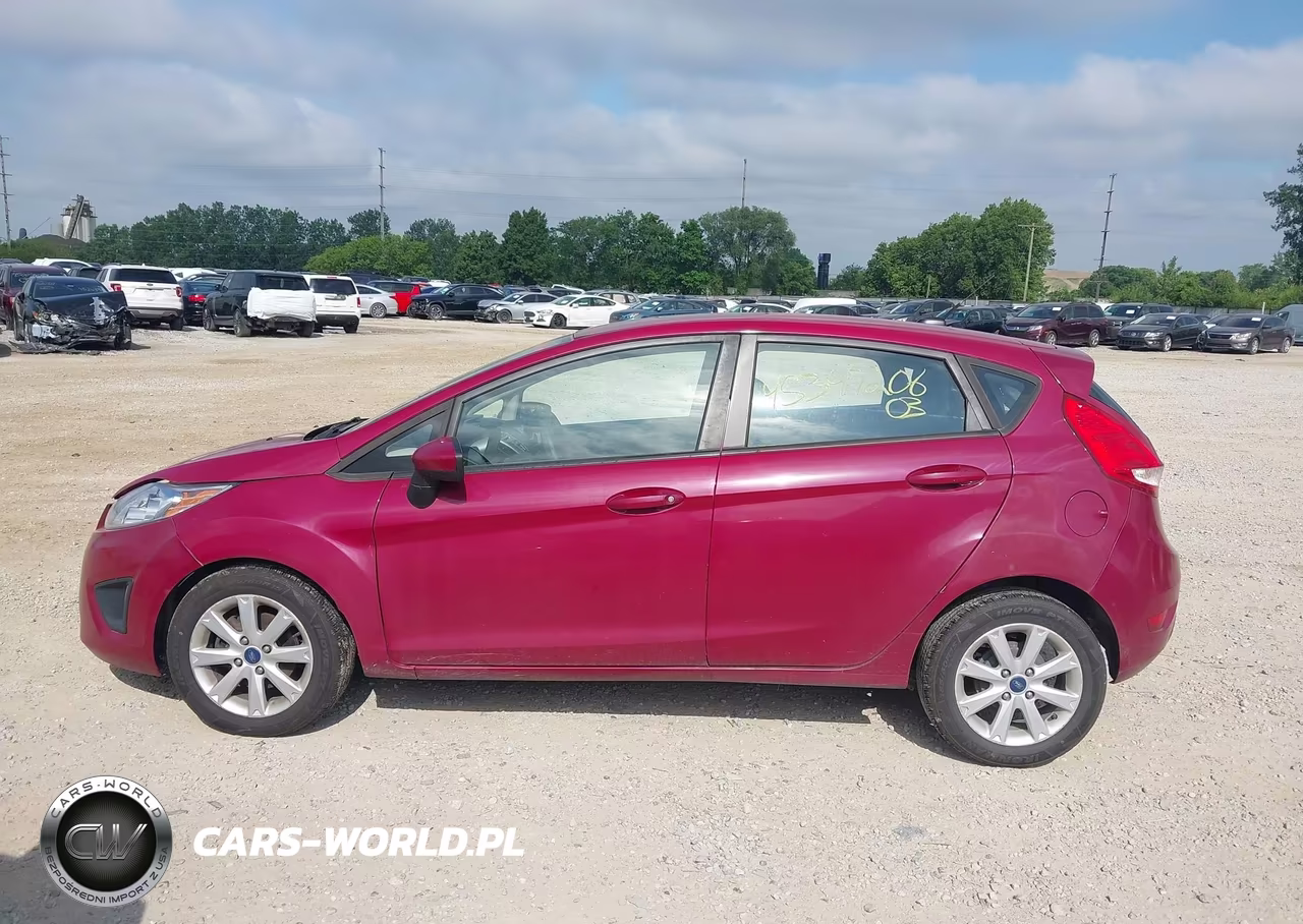 2011 Ford Fiesta Se VIN:3FADP4EJ7BM221347 - 14