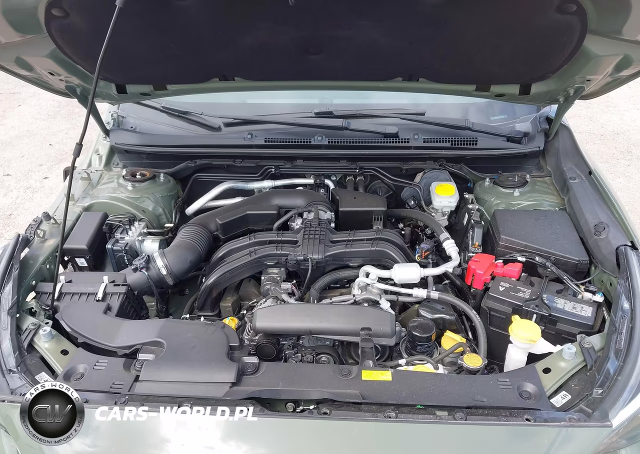 2024 Subaru Crosstrek Limited VIN:4S4GUHN67R3736052 - 10