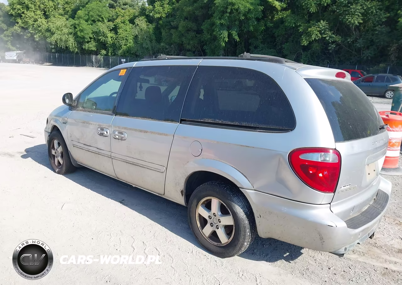 2005 Dodge Grand Caravan Sxt VIN:2D4GP44L95R286081 - 3