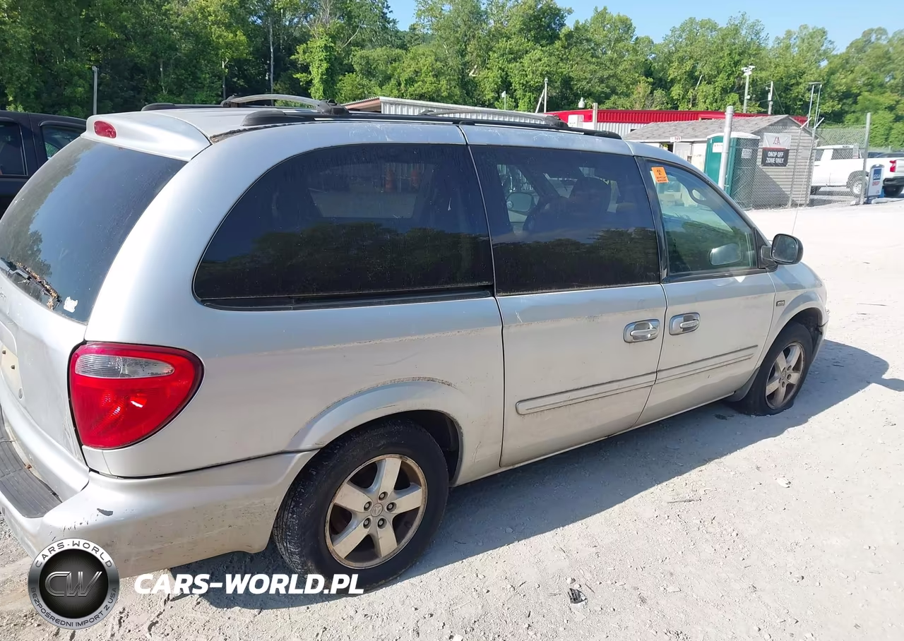2005 Dodge Grand Caravan Sxt VIN:2D4GP44L95R286081 - 4