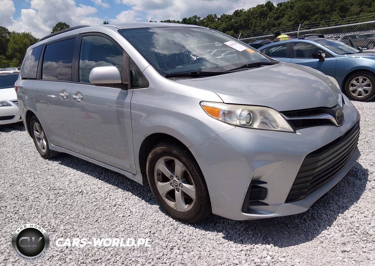 2020 Toyota Sienna Le
