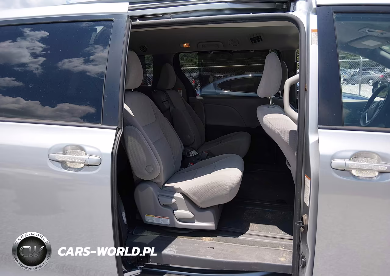 2020 Toyota Sienna Le VIN:5TDKZ3DC5LS038457 - 8