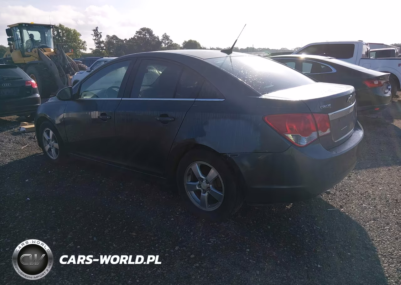 2013 Chevrolet Cruze 2Lt Auto VIN:1G1PE5SB1D7133318 - 3