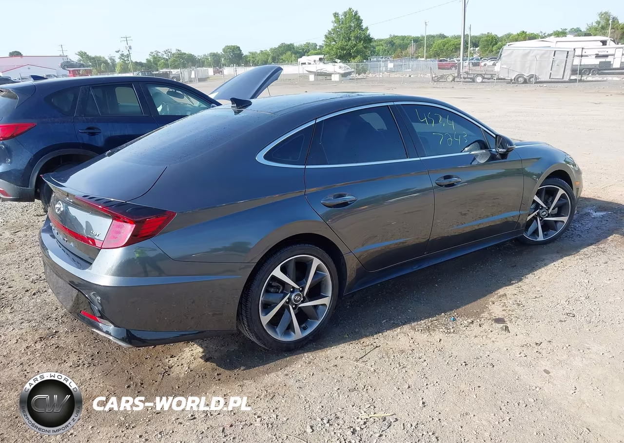 2023 Hyundai Sonata Sel Plus VIN:KMHL44J20PA255322 - 4
