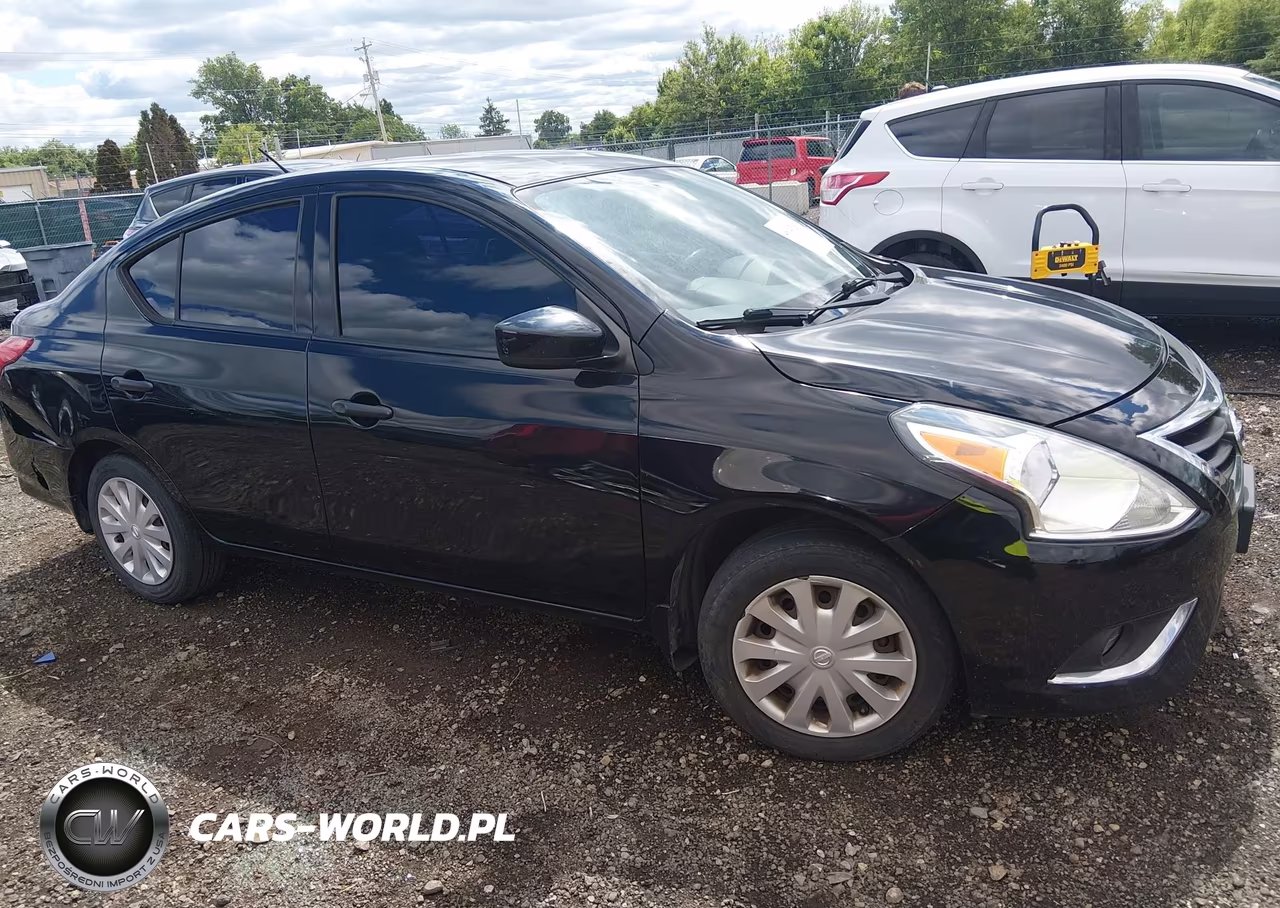 2016 Nissan Versa 1.6 S VIN:3N1CN7AP8GL916332 - 13