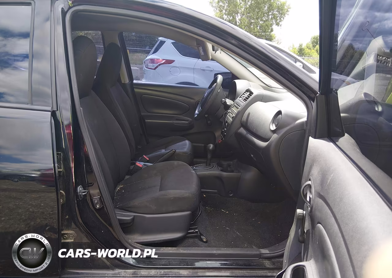 2016 Nissan Versa 1.6 S VIN:3N1CN7AP8GL916332 - 5