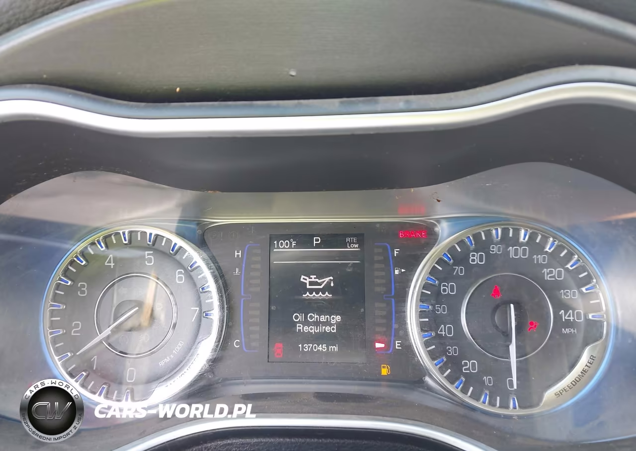 2015 Chrysler 200 Limited VIN:1C3CCCAB7FN678315 - 7
