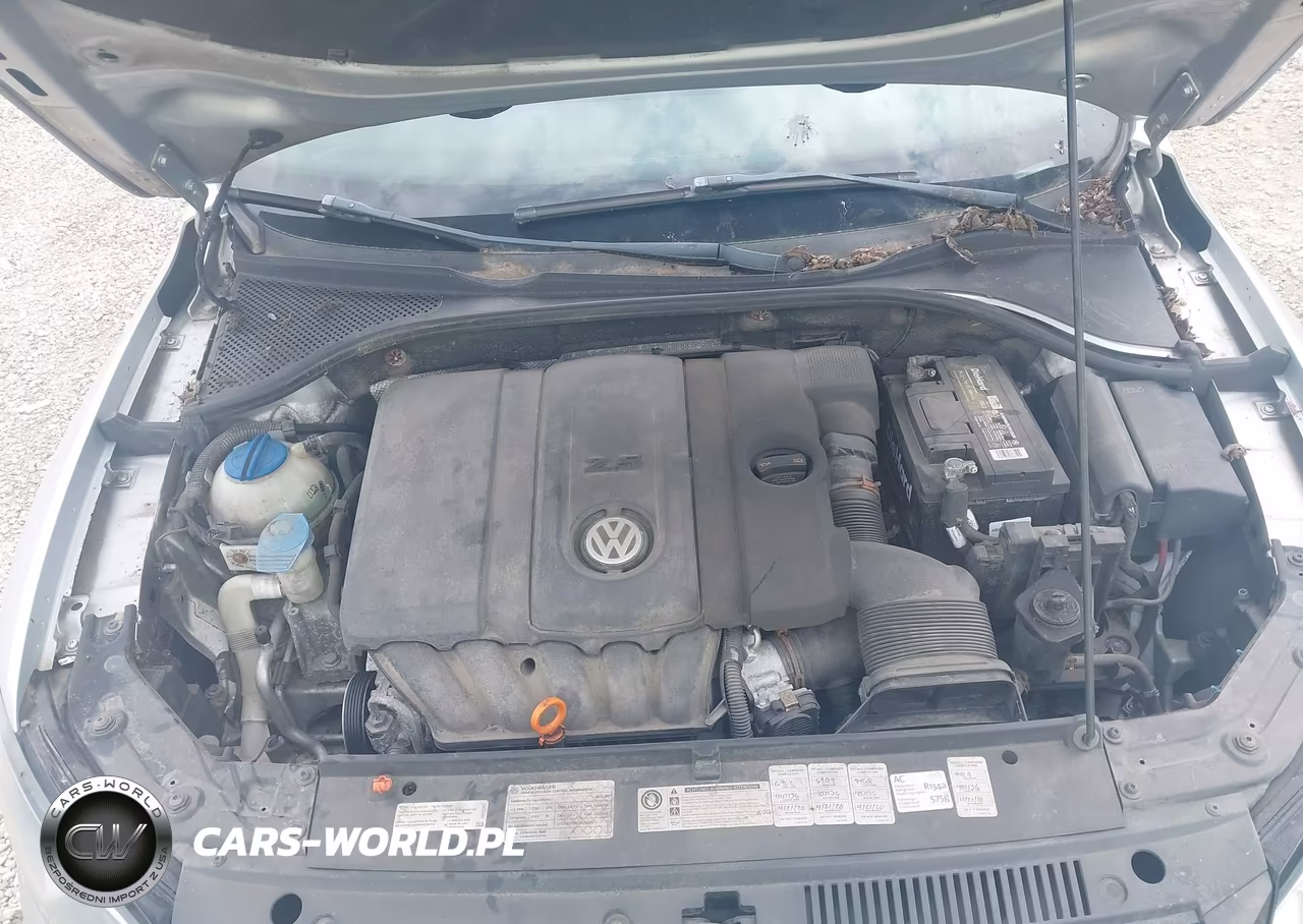 2012 Volkswagen Passat 2.5L Se VIN:1VWBP7A38CC040915 - 10