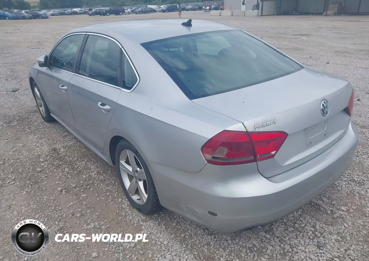 2012 Volkswagen Passat 2.5L Se VIN:1VWBP7A38CC040915 - 3
