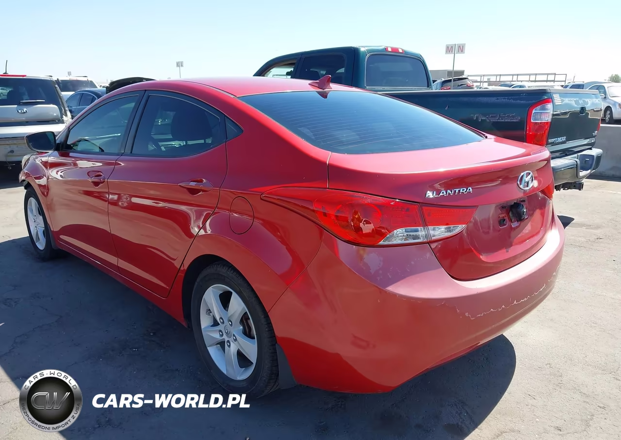 2013 Hyundai Elantra Gls VIN:KMHDH4AE1DU948008 - 3