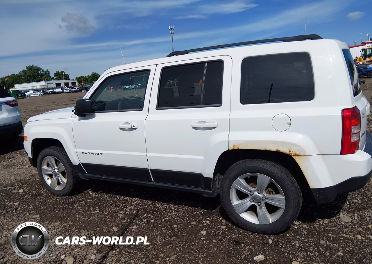 2014 Jeep Patriot Sport VIN:1C4NJRBBXED534032 - 14