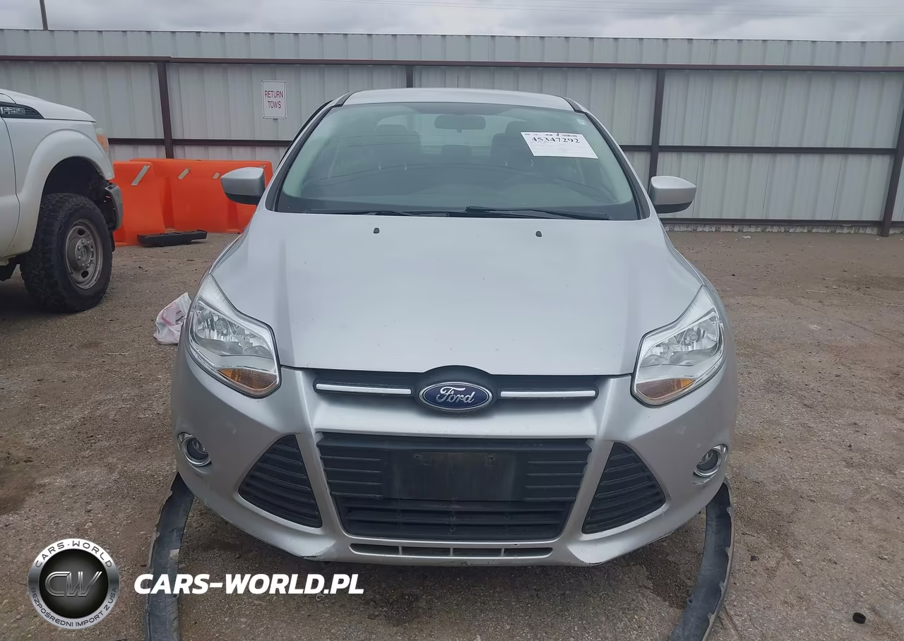 2012 Ford Focus Se VIN:1FAHP3F27CL140581 - 12