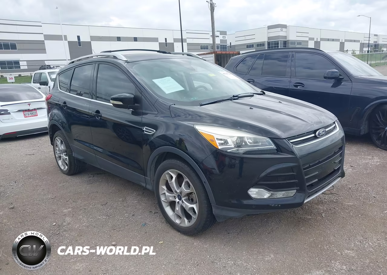 2016 Ford Escape Titanium – zdjęcie 1 z 11