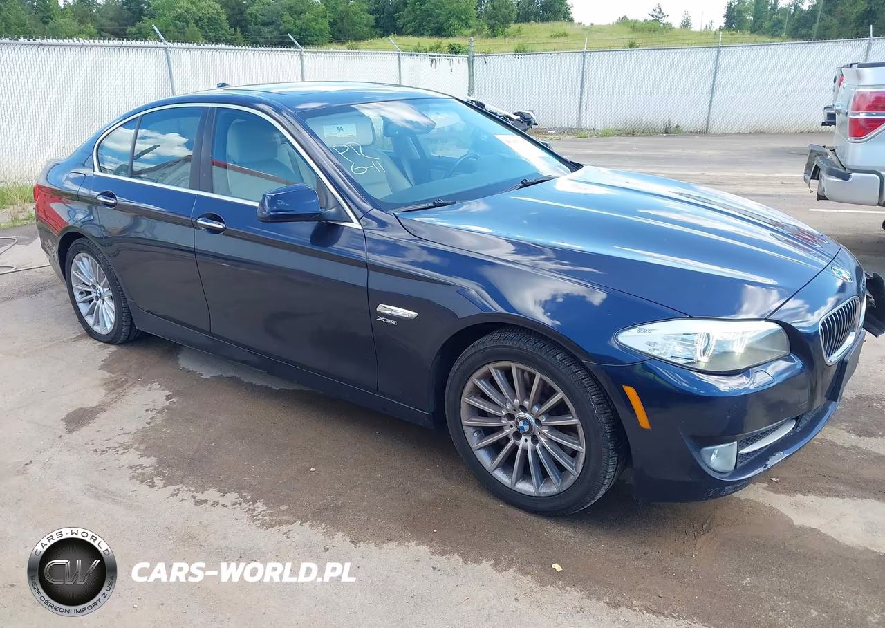 2011 BMW 535I xDrive – zdjęcie 1 z 16