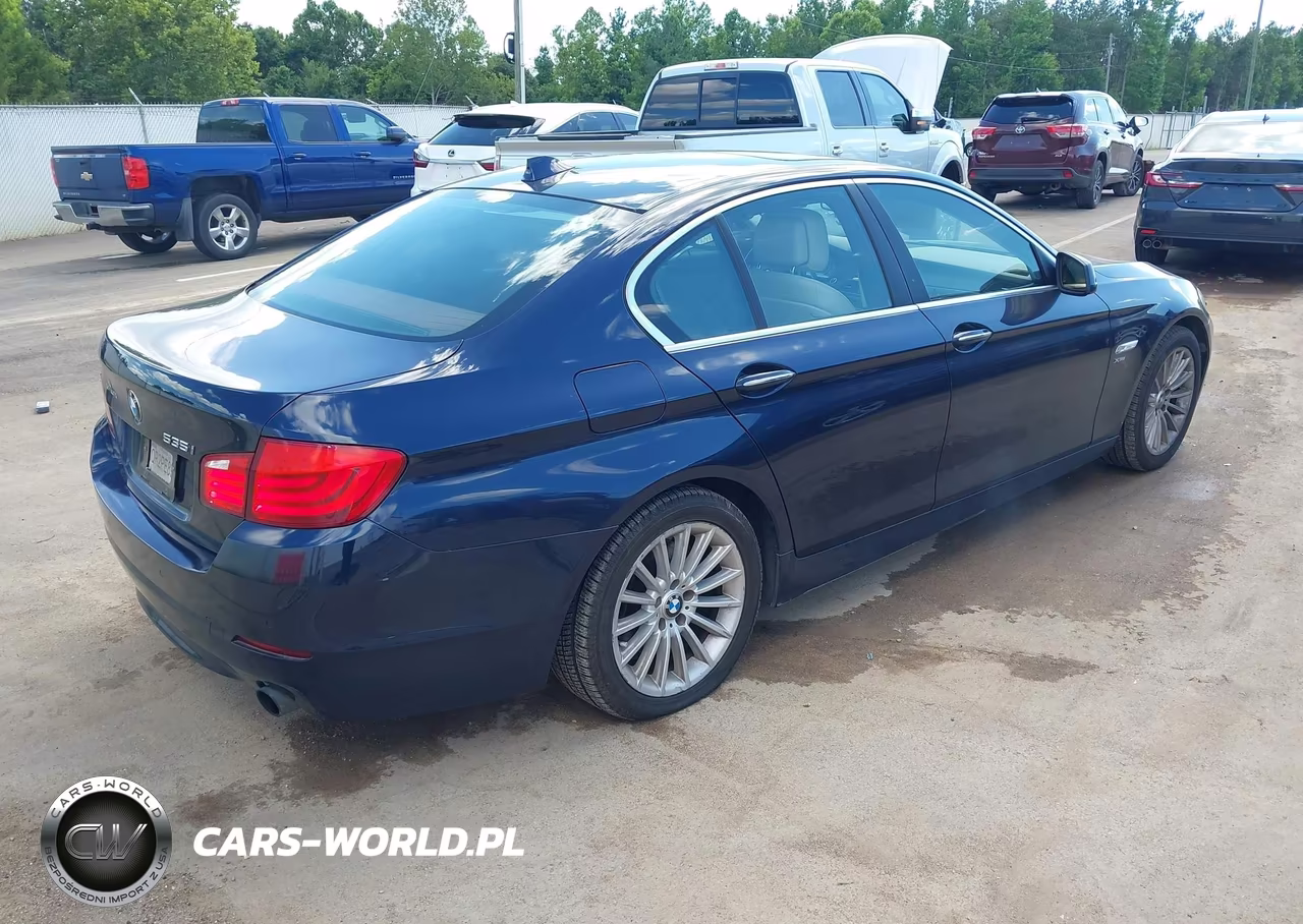 2011 BMW 535I xDrive VIN:WBAFU7C55BDU56440 - 4