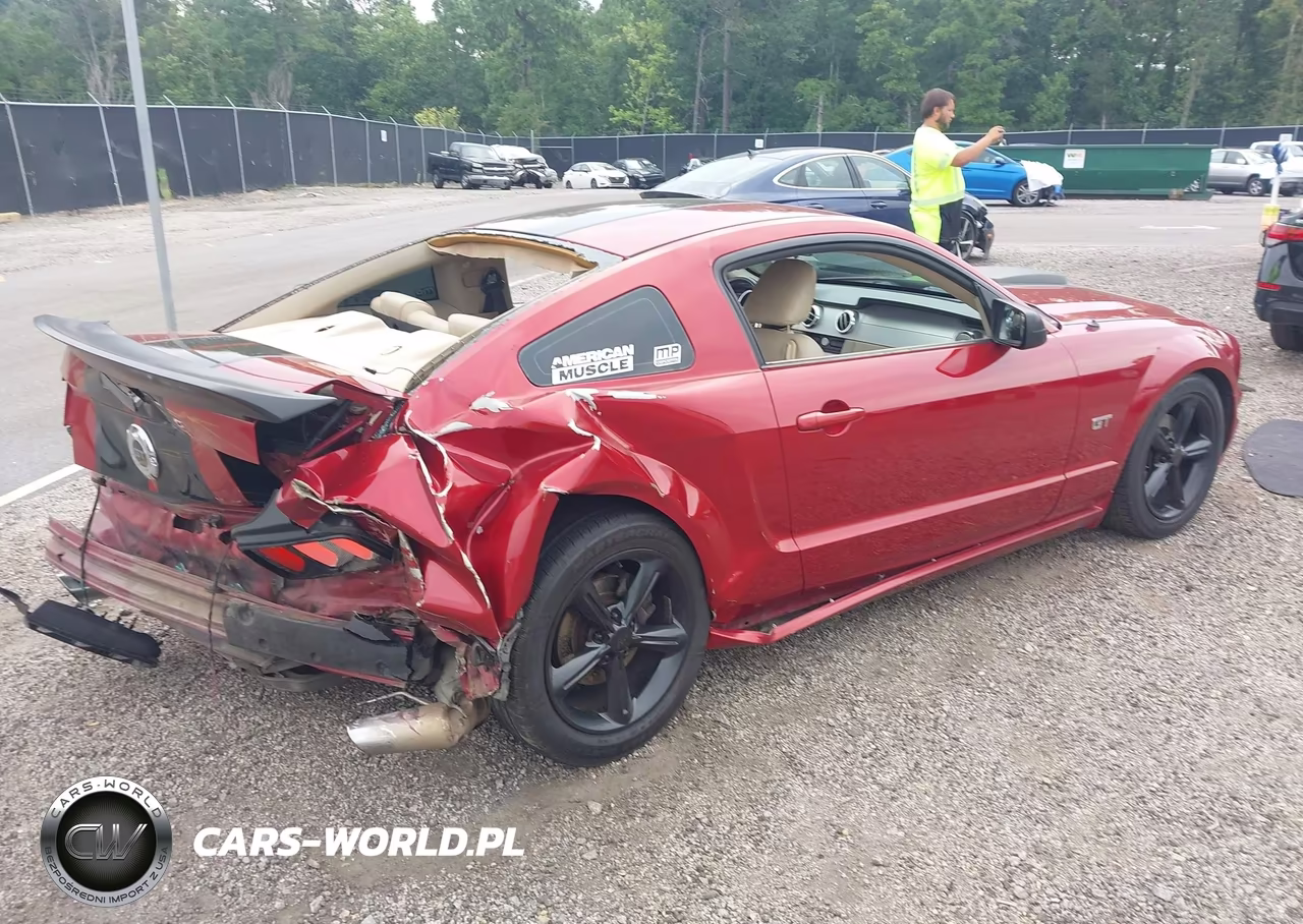 2007 Ford Mustang Gt Deluxe-Gt Premium VIN:1ZVFT82H575363732 - 4