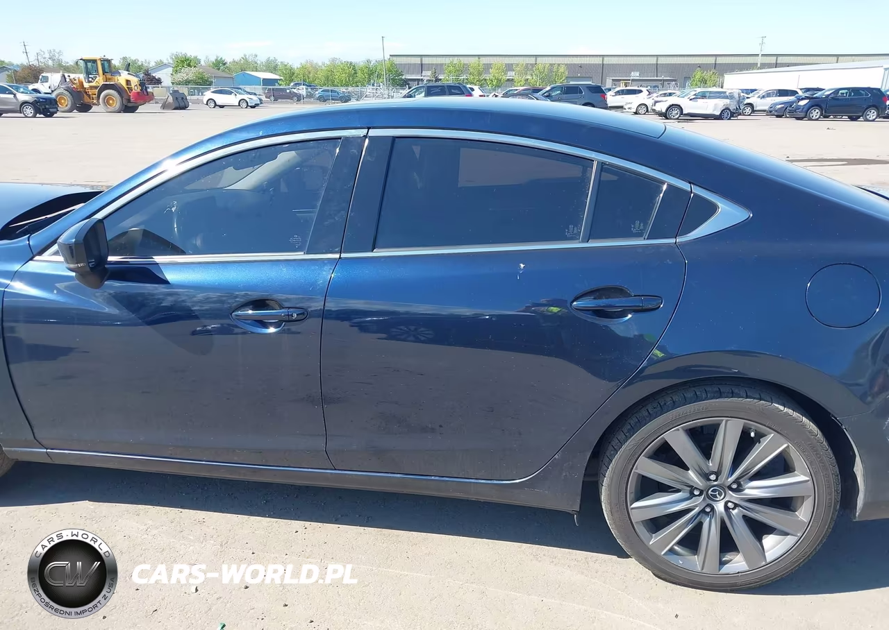 2018 Mazda Mazda6 Touring VIN:JM1GL1VM0J1325783 - 15
