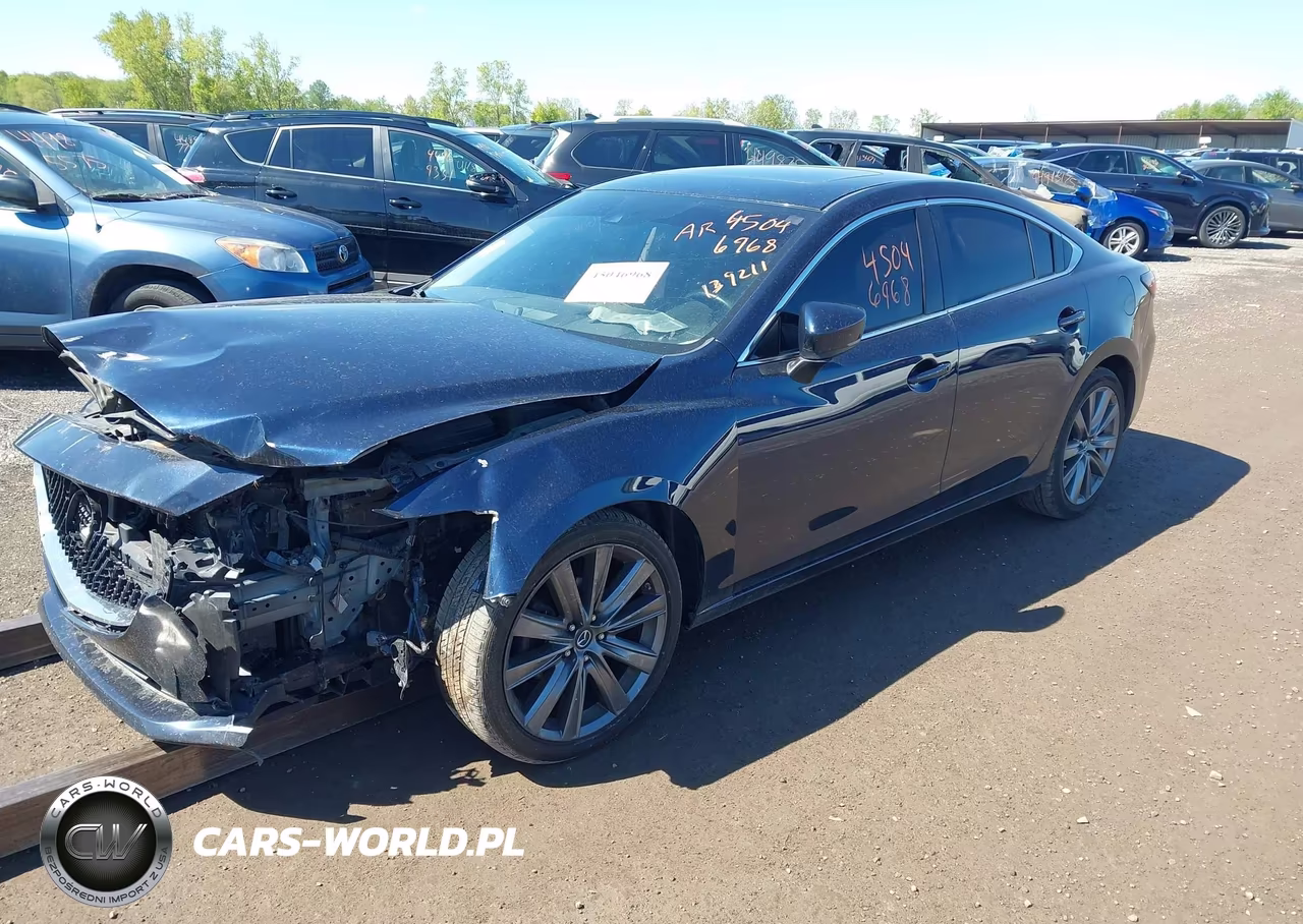 2018 Mazda Mazda6 Touring VIN:JM1GL1VM0J1325783 - 21