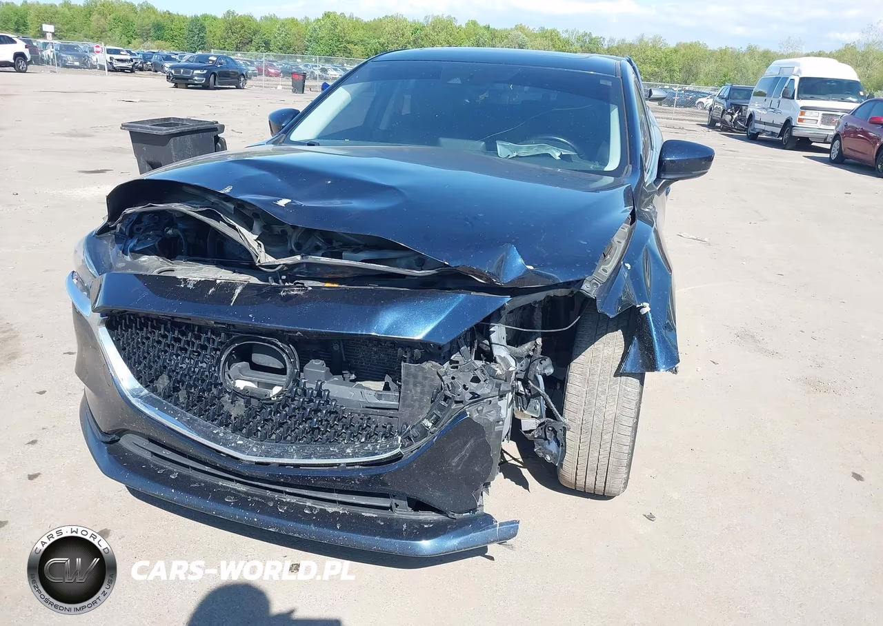 2018 Mazda Mazda6 Touring VIN:JM1GL1VM0J1325783 - 6