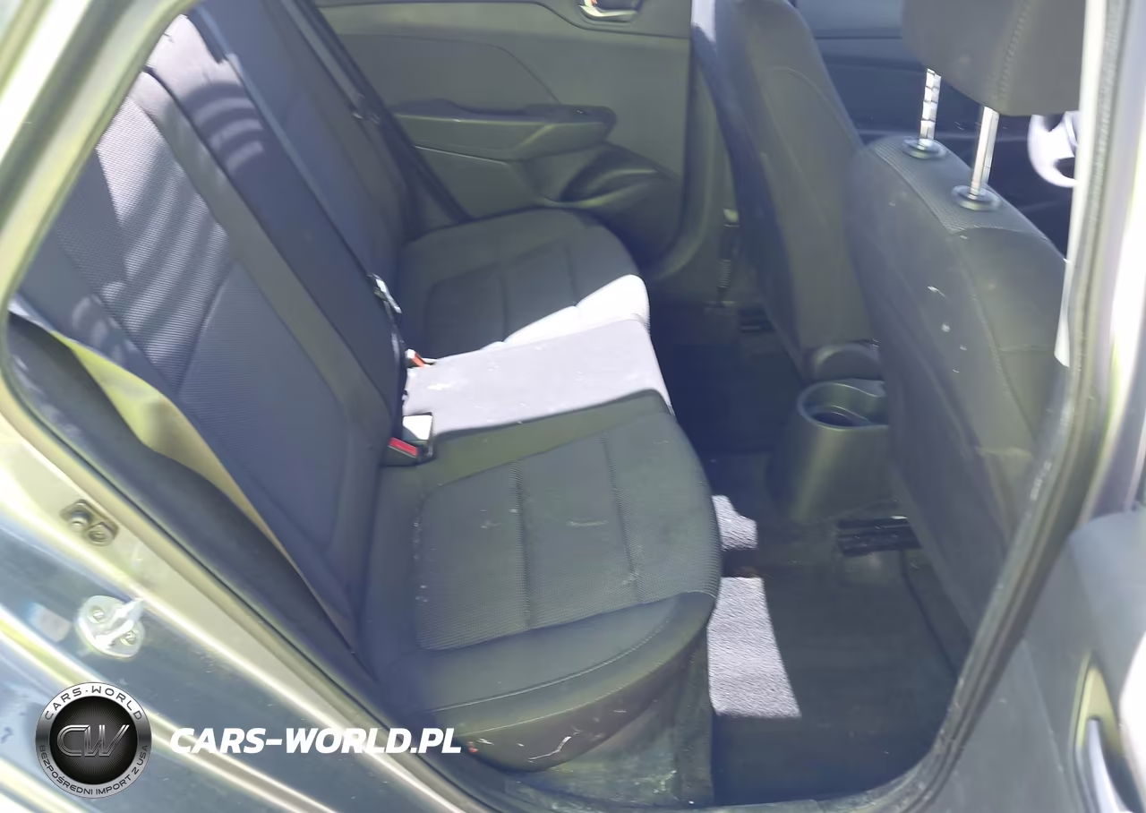 2019 Hyundai Accent Se VIN:3KPC24A33KE059805 - 8