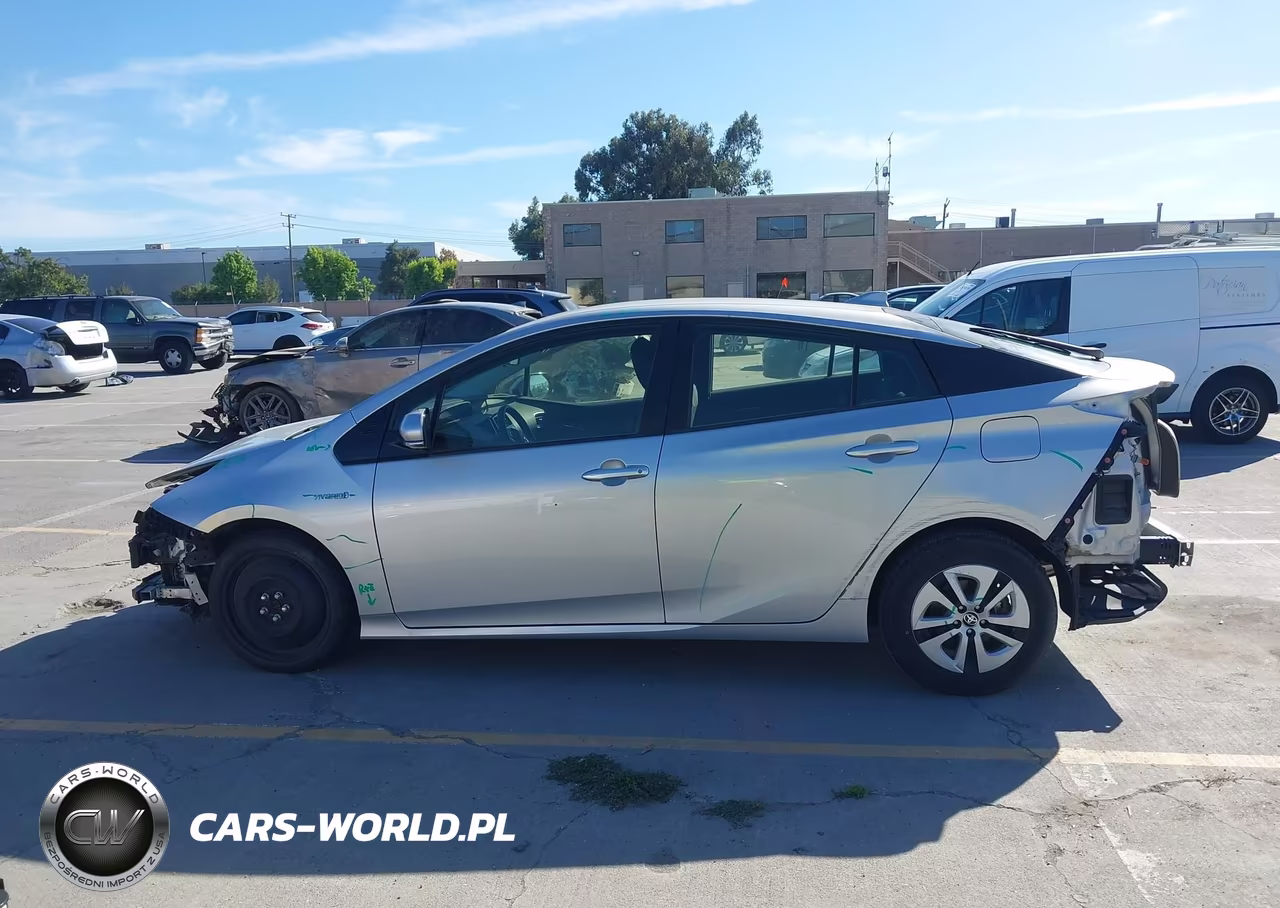 2016 Toyota Prius Three VIN:JTDKARFU4G3020958 - 15