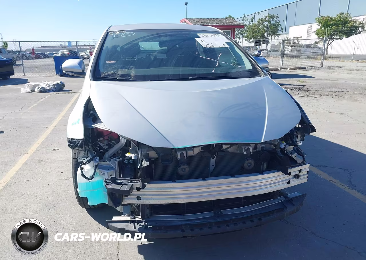 2016 Toyota Prius Three VIN:JTDKARFU4G3020958 - 6