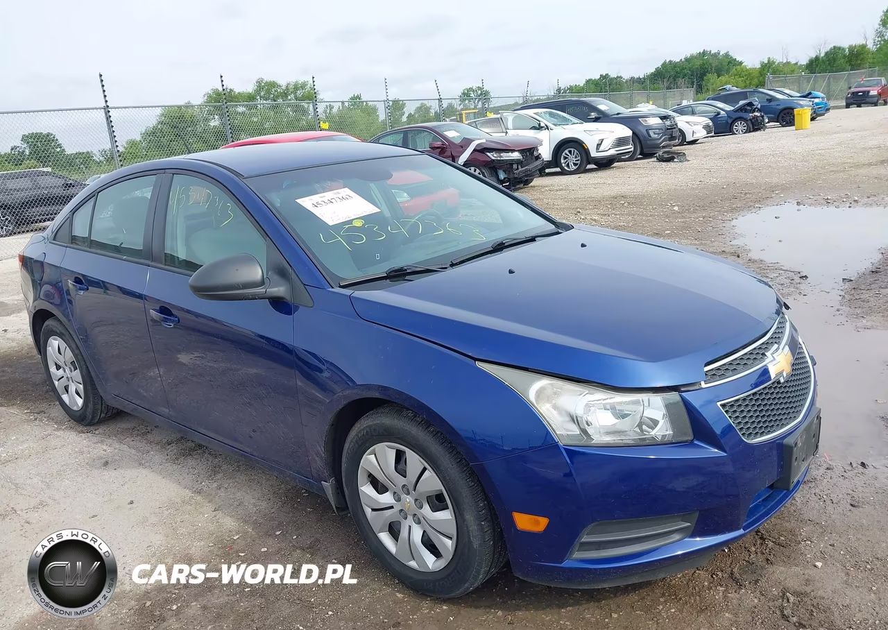 2013 Chevrolet Cruze Ls Manual – zdjęcie 1 z 16