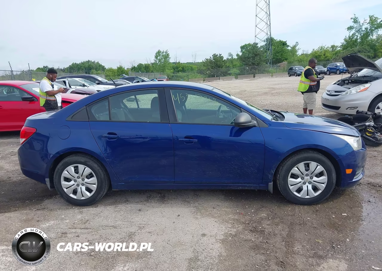 2013 Chevrolet Cruze Ls Manual VIN:1G1PB5SH3D7296078 - 13
