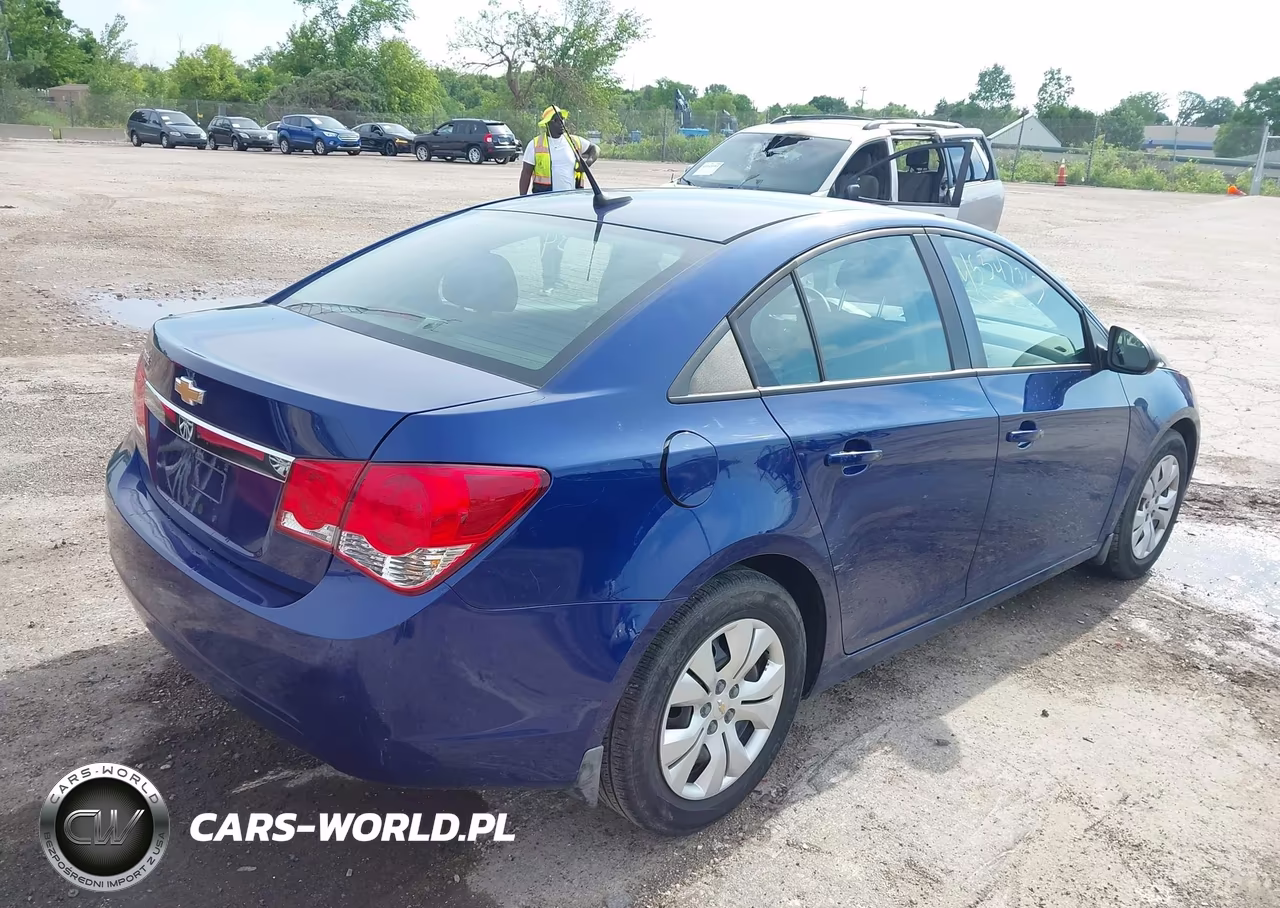 2013 Chevrolet Cruze Ls Manual VIN:1G1PB5SH3D7296078 - 4