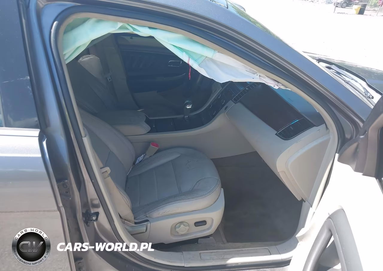 2011 Ford Taurus Sel VIN:1FAHP2HW3BG184353 - 5
