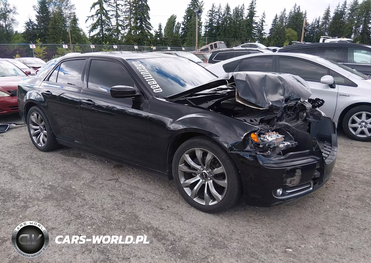 2014 Chrysler 300 S – zdjęcie 1 z 17