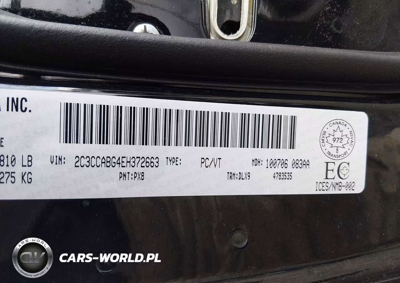 2014 Chrysler 300 S VIN:2C3CCABG4EH372663 - 9