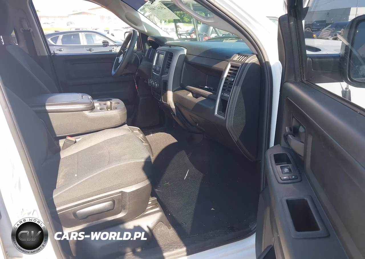 2022 Ram 1500 Classic Tradesman 4X4 5'7 Box VIN:3C6RR7KT0NG174089 - 5
