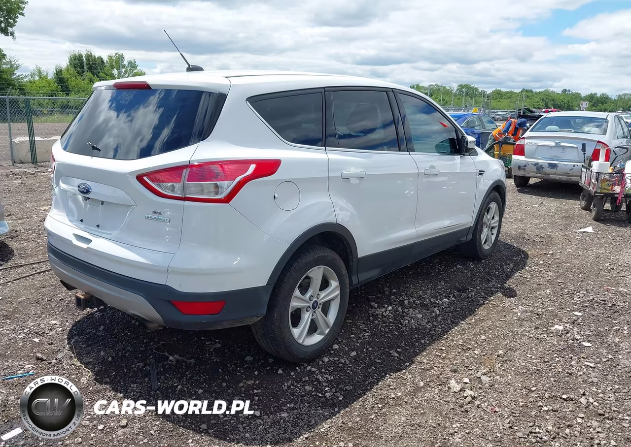 2016 Ford Escape Se VIN:1FMCU0G94GUB60614 - 4