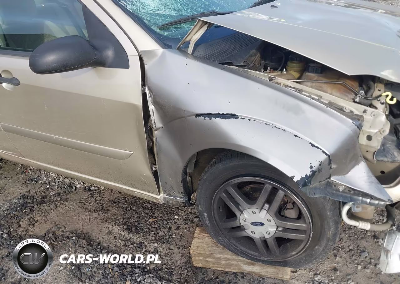 2000 Ford Focus Se VIN:1FAFP3430YW302933 - 18