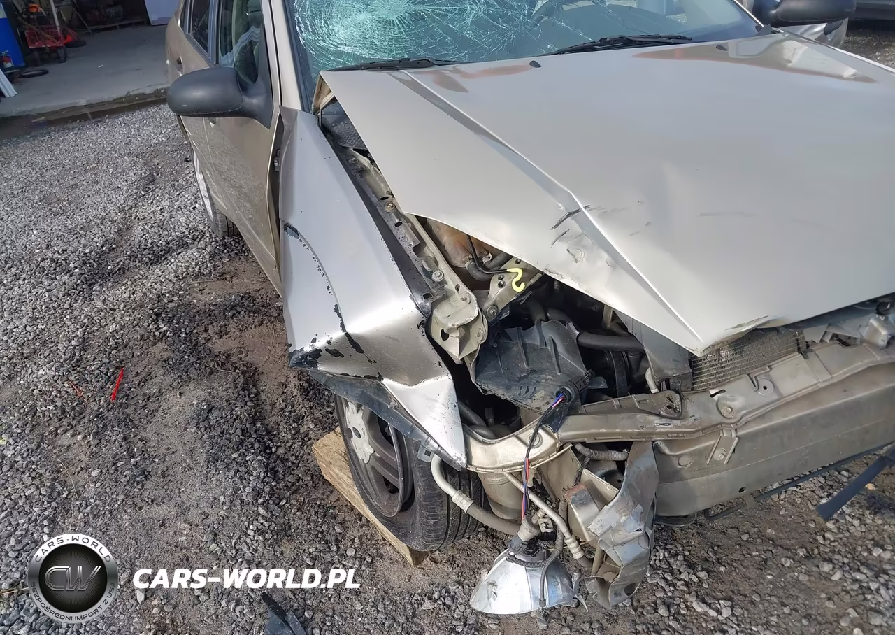 2000 Ford Focus Se VIN:1FAFP3430YW302933 - 6