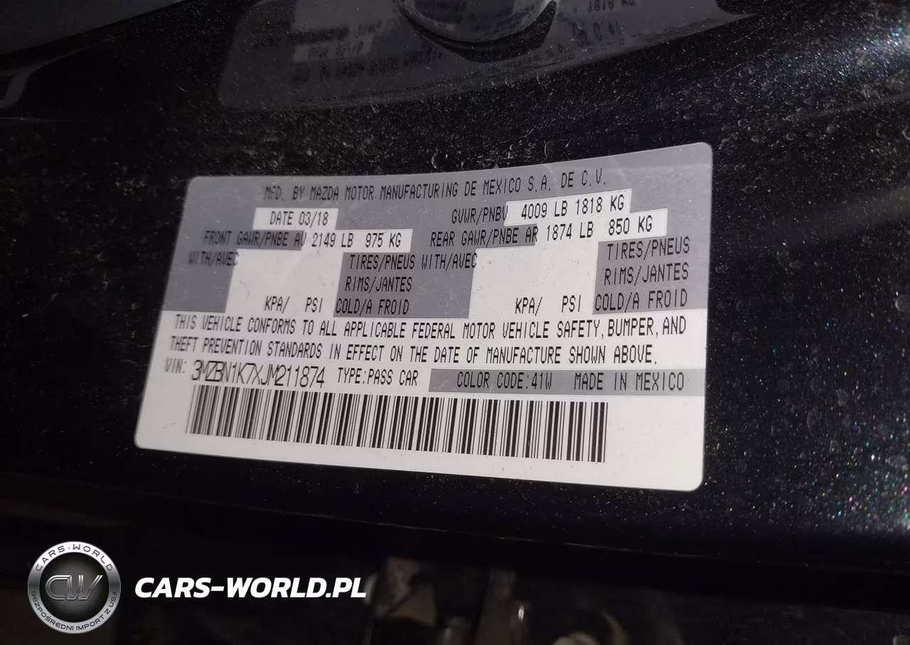 2018 Mazda Mazda3 Sport VIN:3MZBN1K7XJM211874 - 9