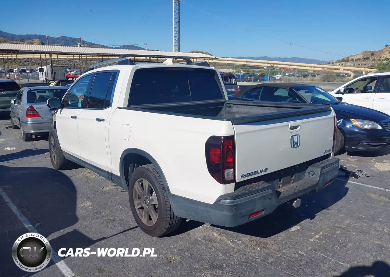 2019 Honda Ridgeline Rtl-E VIN:5FPYK3F74KB013199 - 3
