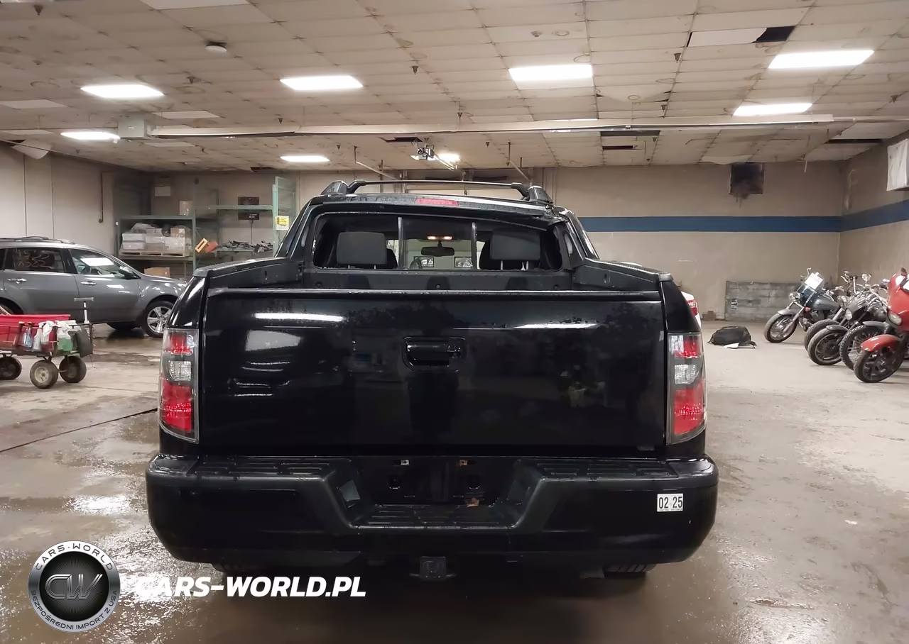 2013 Honda Ridgeline Sport VIN:5FPYK1F74DB005322 - 16