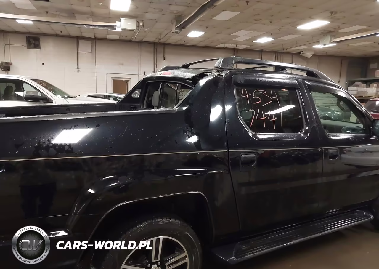 2013 Honda Ridgeline Sport VIN:5FPYK1F74DB005322 - 6