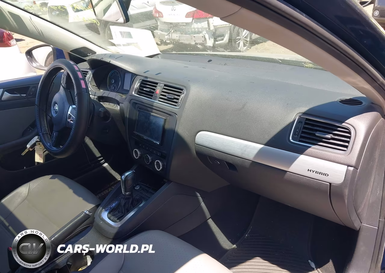 2013 Volkswagen Jetta Hybrid Sel Premium VIN:3VW637AJ4DM214376 - 5