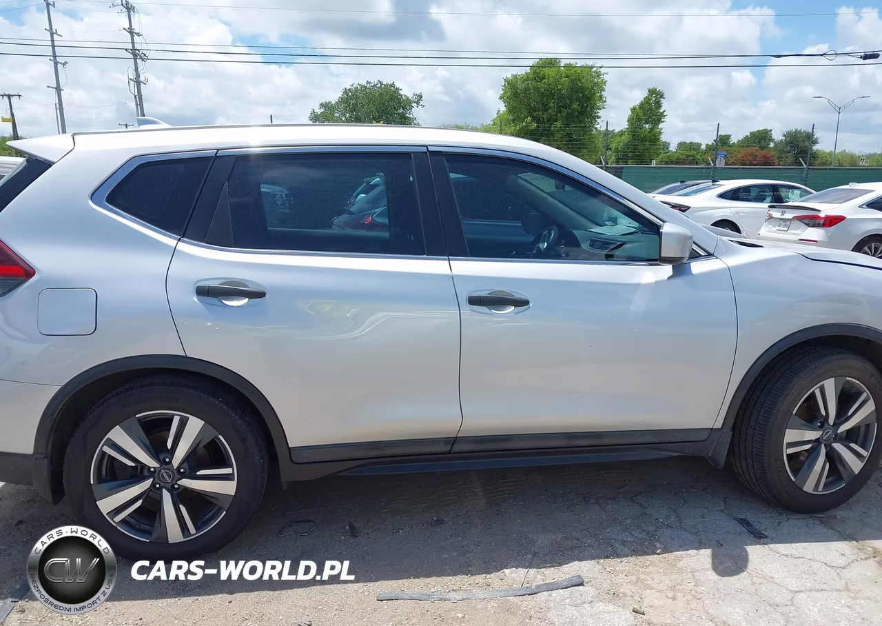 2018 Nissan Rogue S VIN:5N1AT2MT3JC716270 - 14