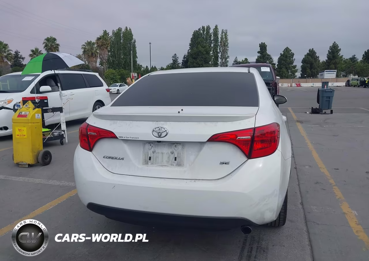 2019 Toyota Corolla Se VIN:2T1BURHE8KC207097 - 17