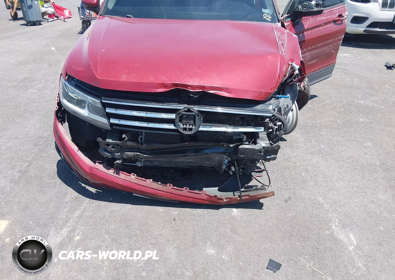 2018 Volkswagen Tiguan 2.0T S VIN:3VV0B7AX8JM040325 - 6