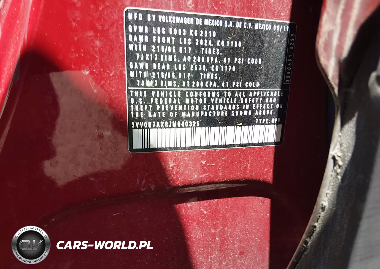 2018 Volkswagen Tiguan 2.0T S VIN:3VV0B7AX8JM040325 - 9
