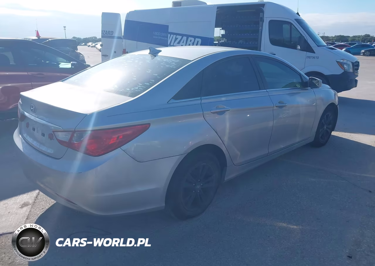 2011 Hyundai Sonata Gls VIN:5NPEB4AC6BH257184 - 4
