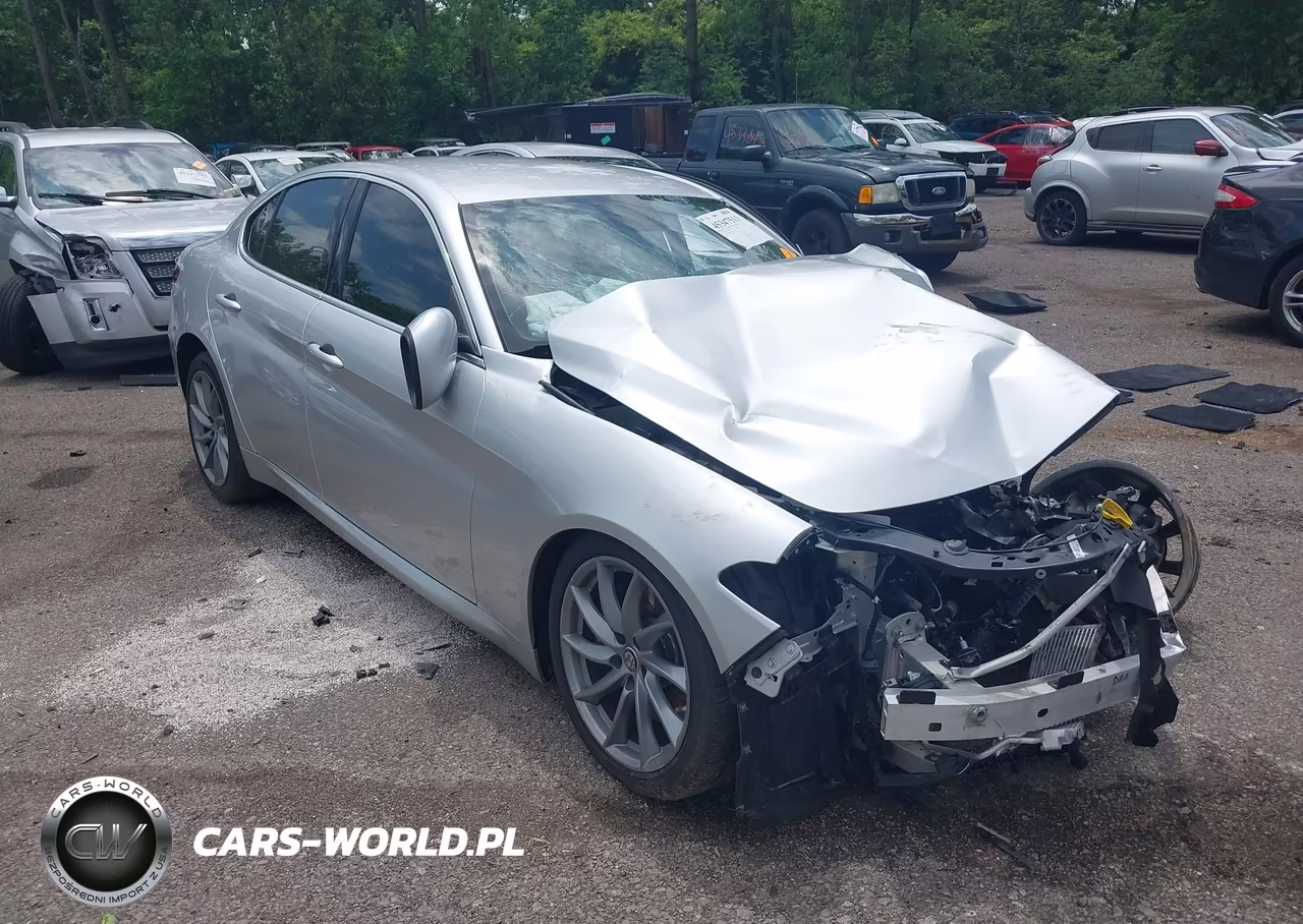 2017 Alfa Romeo Giulia Rwd