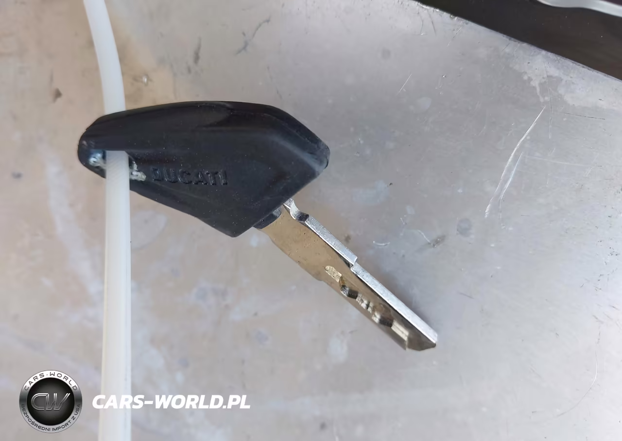 2025 Ducati Scrambler Icon VIN:ZDMKAT3M9SB008597 - 11