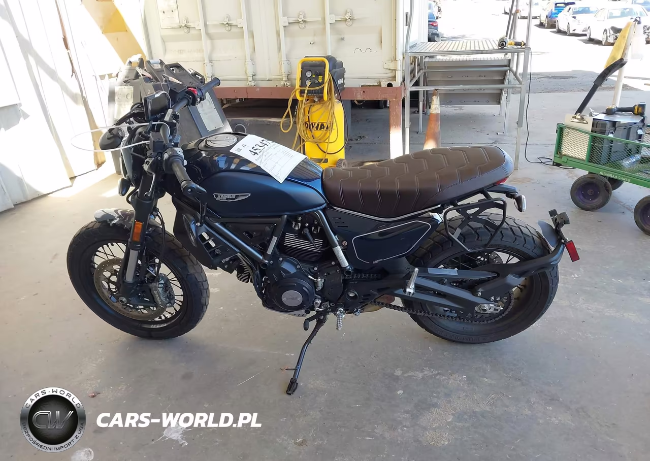 2025 Ducati Scrambler Icon VIN:ZDMKAT3M9SB008597 - 13