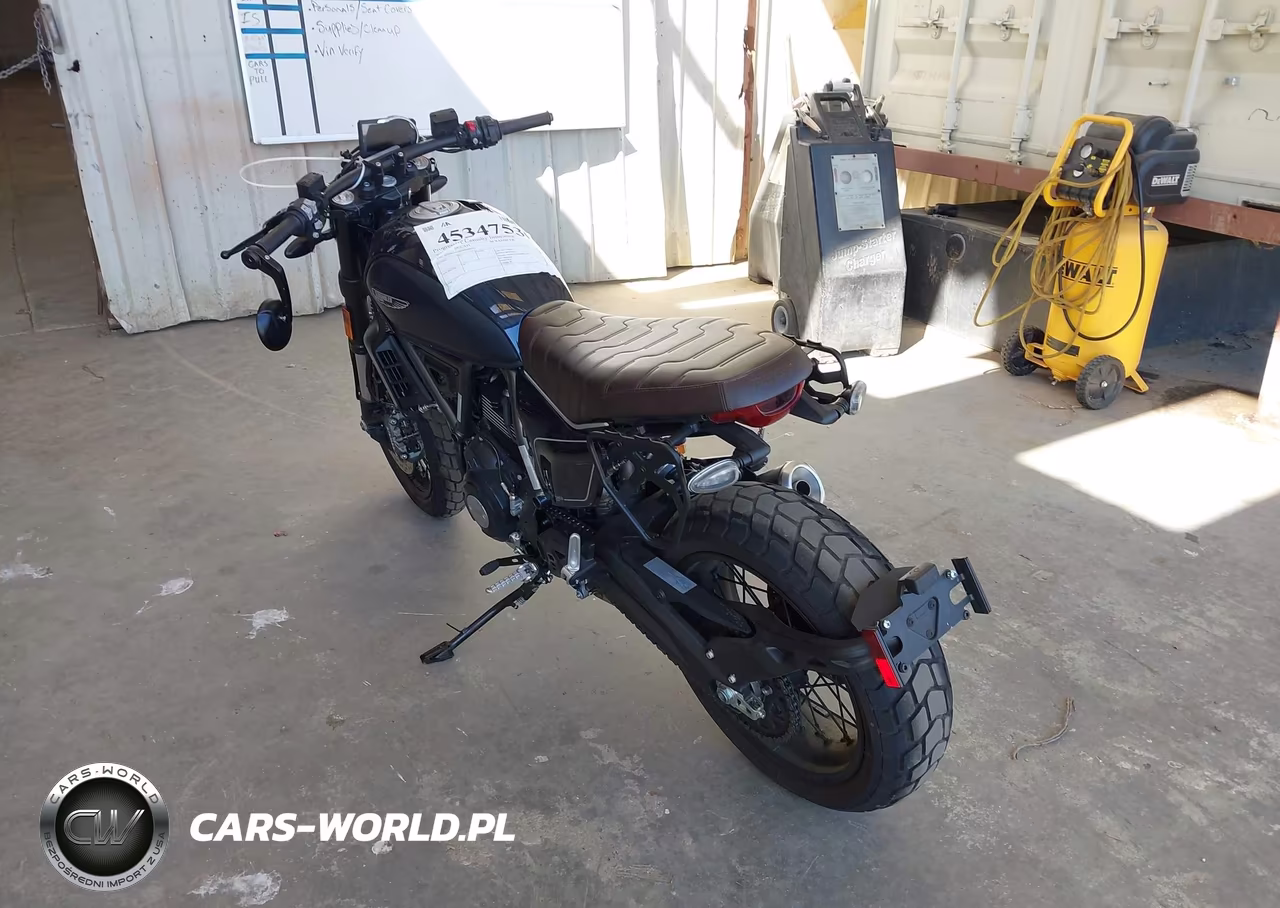 2025 Ducati Scrambler Icon VIN:ZDMKAT3M9SB008597 - 3